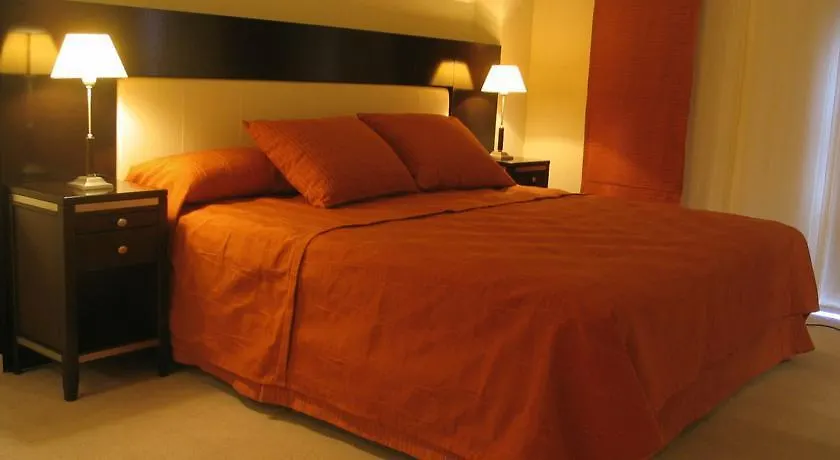 Montanas Azules Apart Hotel Mendoza 3*,