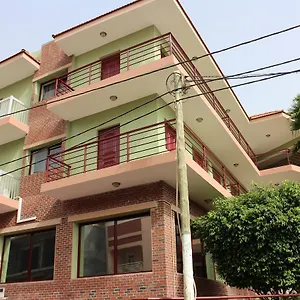 https://hotel-santos-pina.cape-verdehotels.com
